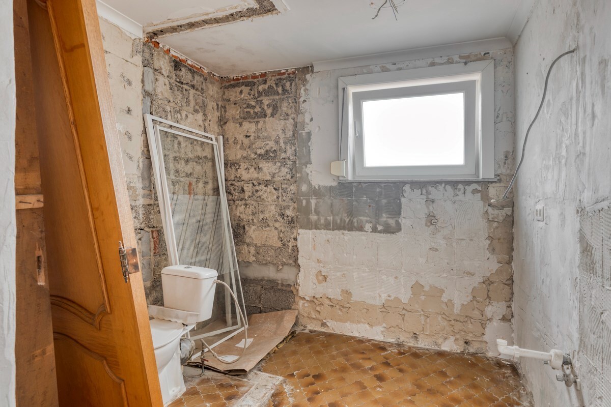 VILLA  met tuin, terras en garage in Zoutleeuw 