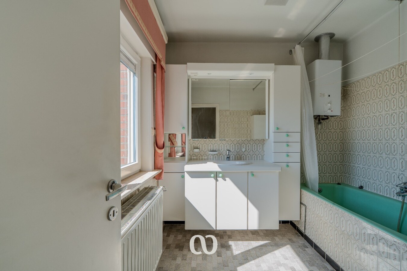 Deels gerenoveerde woning in het centrum van Oudenaarde 