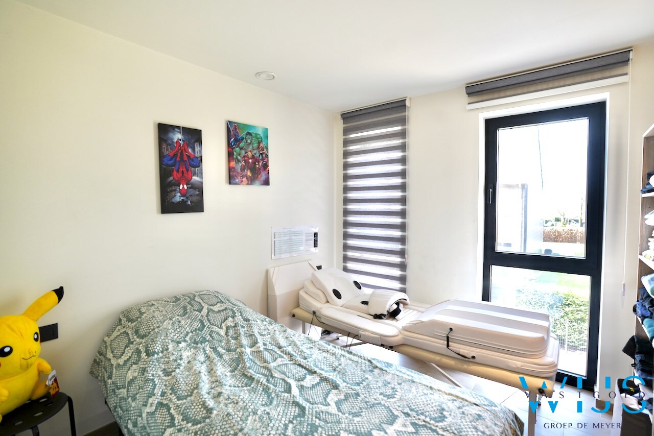 Prachtige HOB met unieke afwerking te Bassevelde ! 