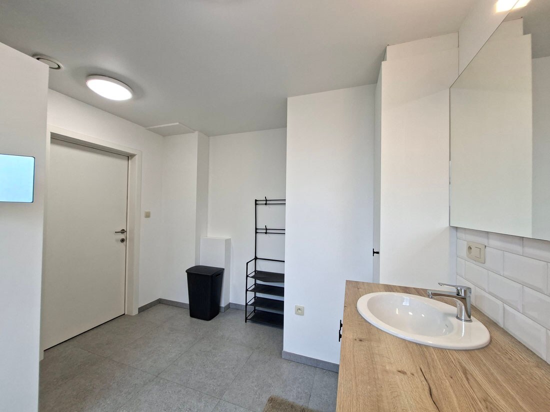 Stijlvolle nieuwbouw woning te Peer 