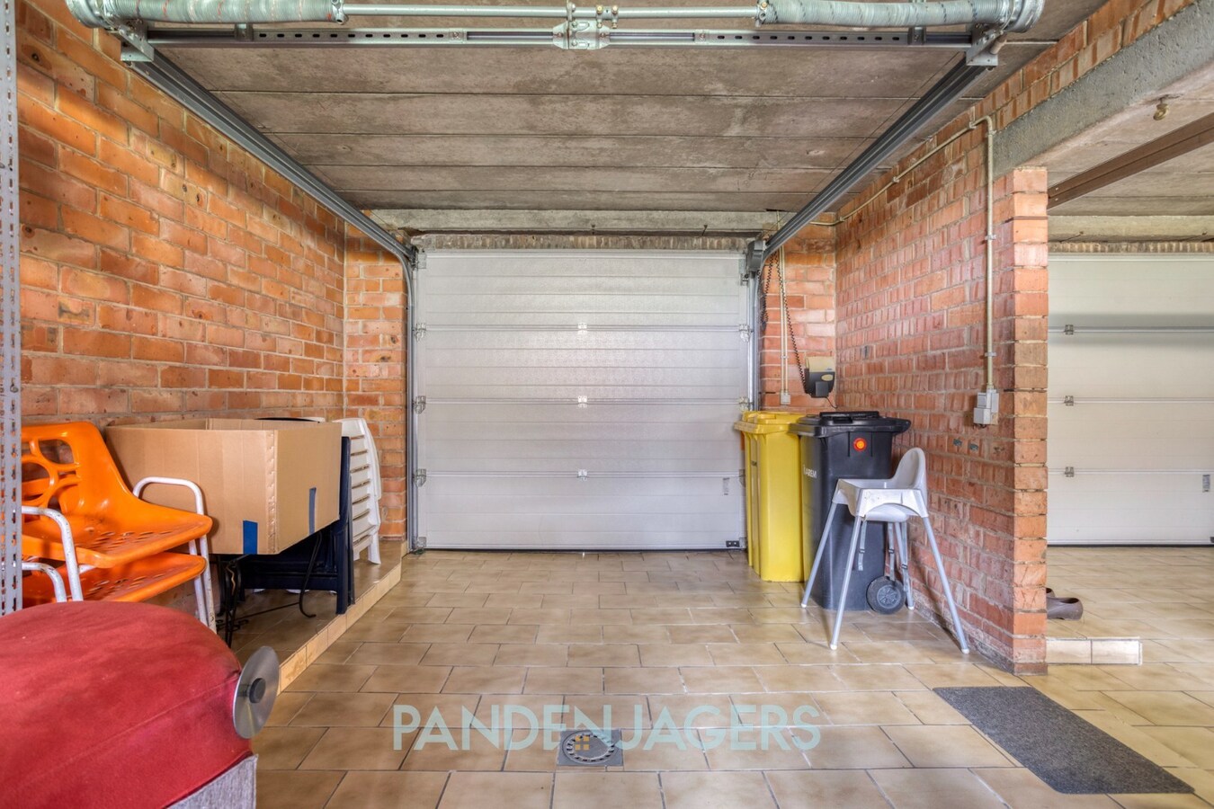 Te renoveren laagbouwwoning met grote zolder te Duffel 