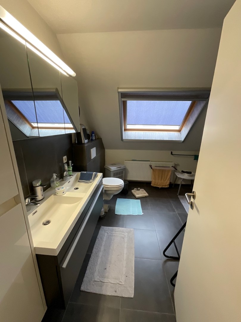 Half open bebouwing met 3 slaapkamers 