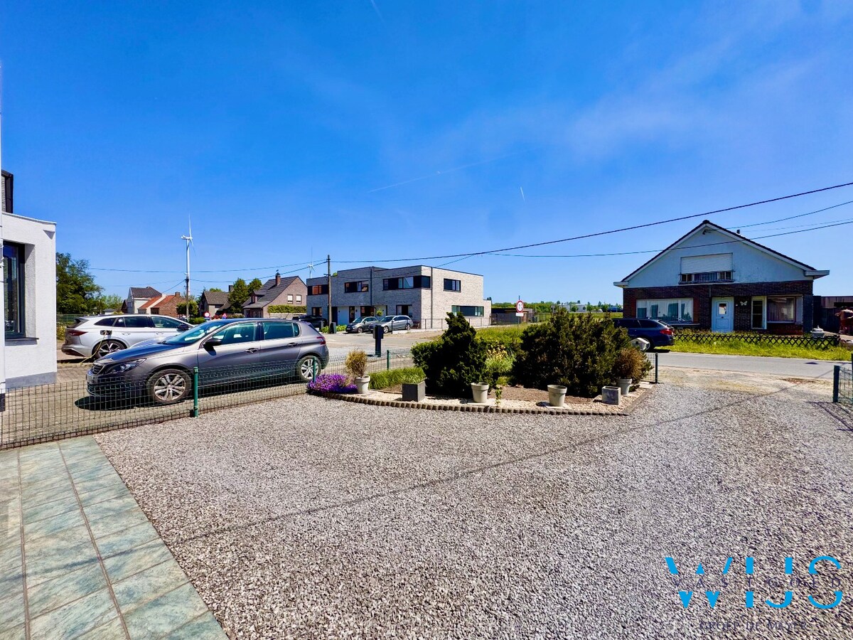 Charmante halfopen woning in Zelzate 
