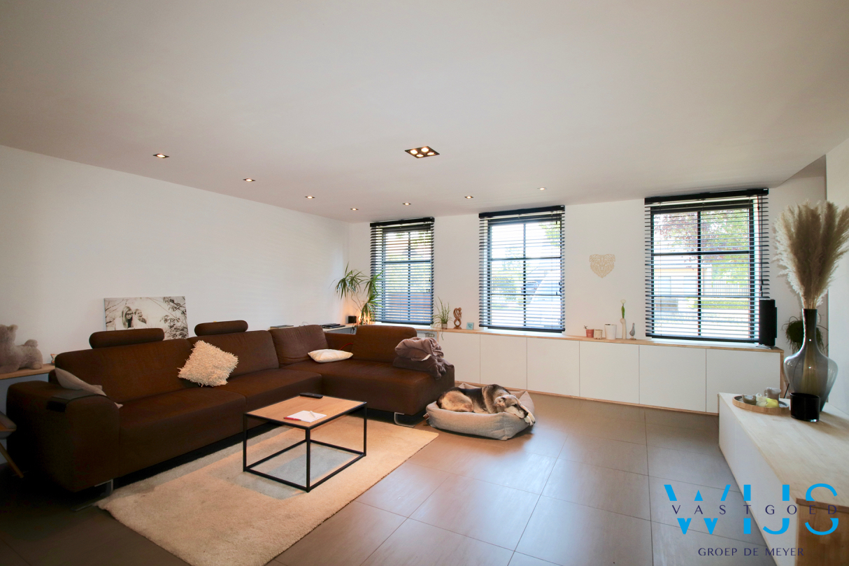 Verrassend ruim woonhuis op een TOPlocatie te Wippelgem 
