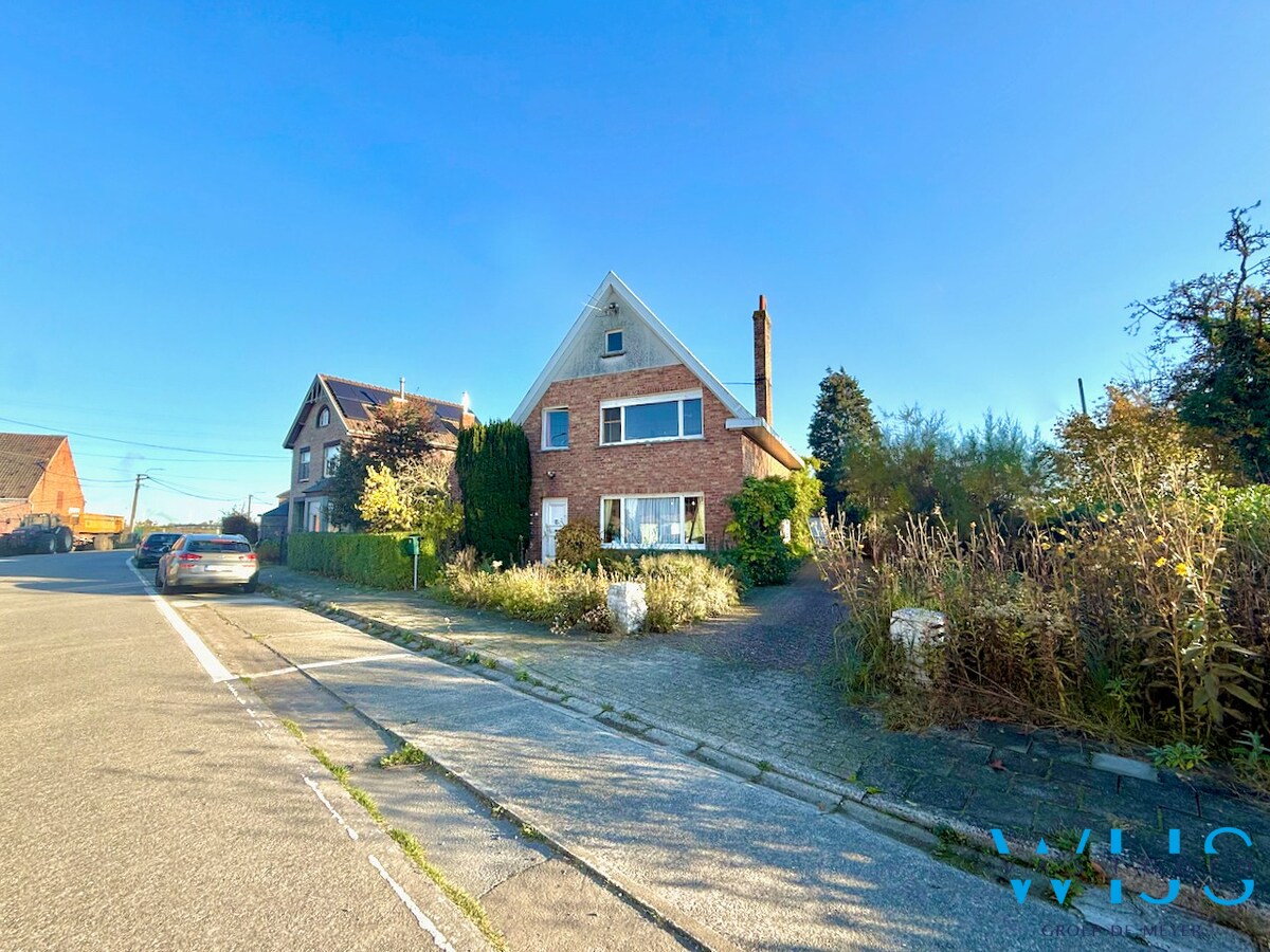 Charmante OPEN bebouwing op TOPlocatie in Kluizen ! 