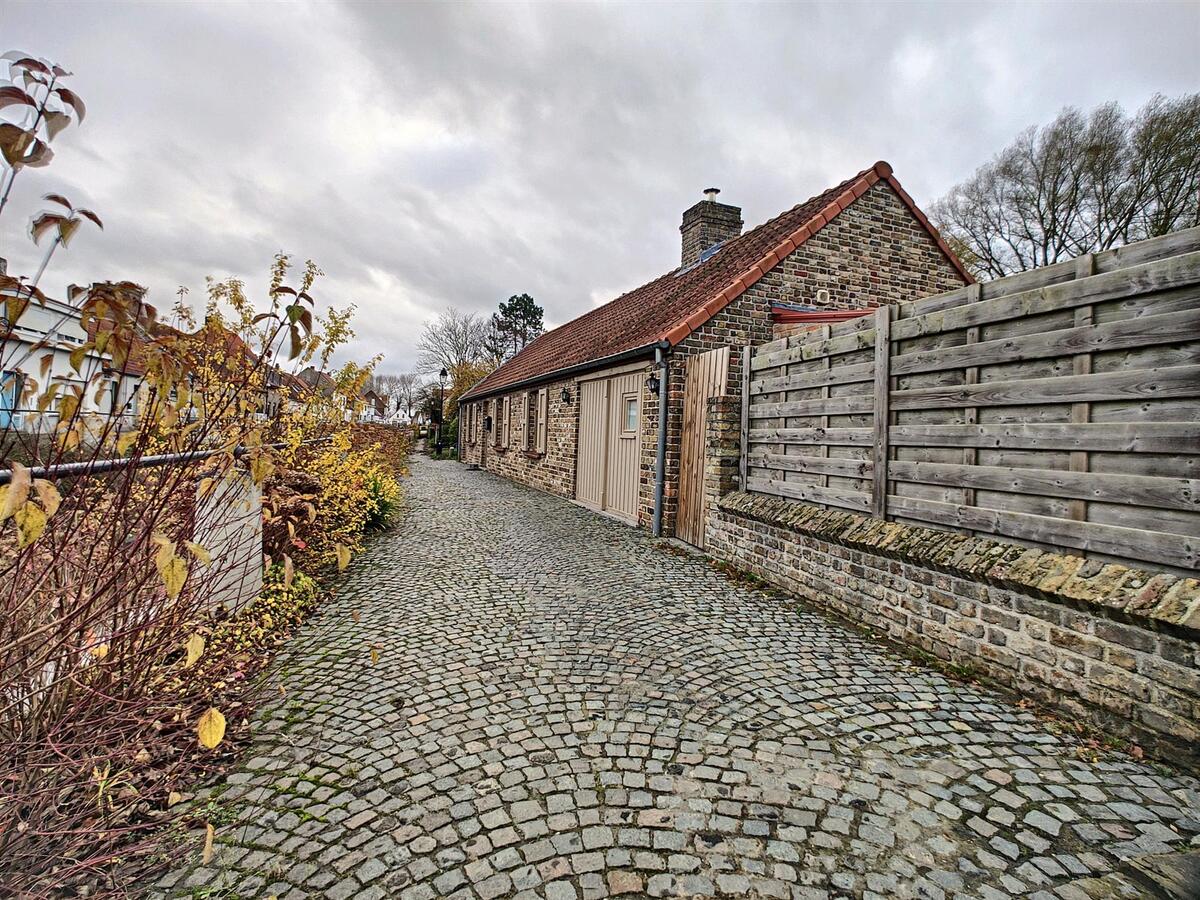 Uiterst charmante woning in hoevestijl - Lissewege 