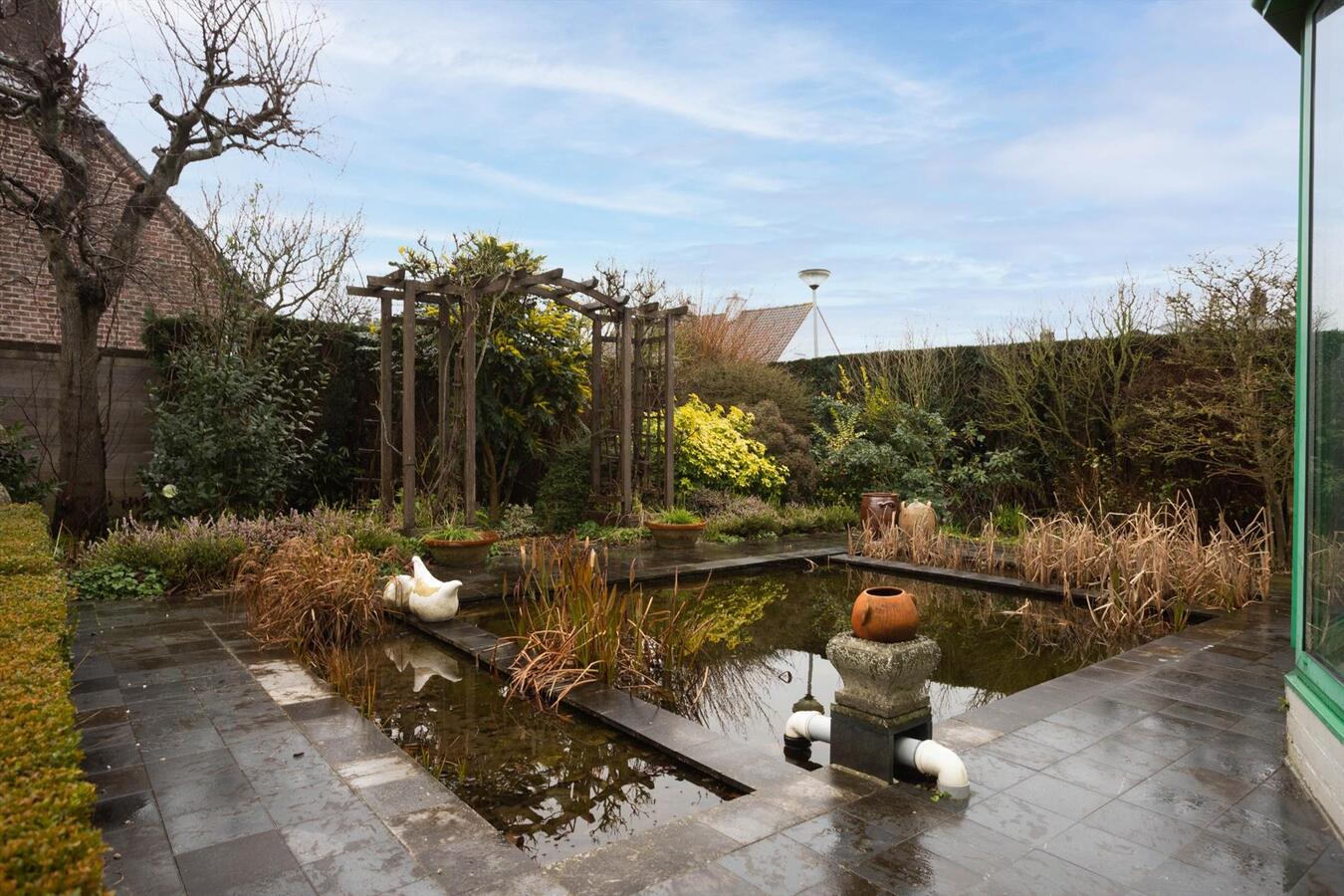 Riante villa aan de rand van het centrum van Ieper 