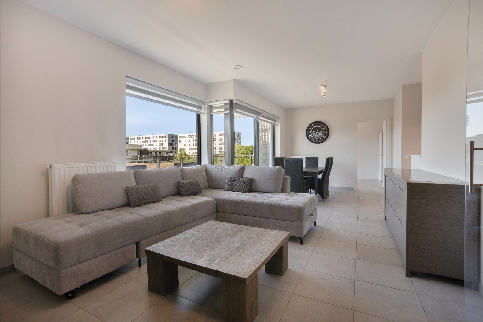 Recent app (76m²!) met 1 slpk, ruim terras en kelder 