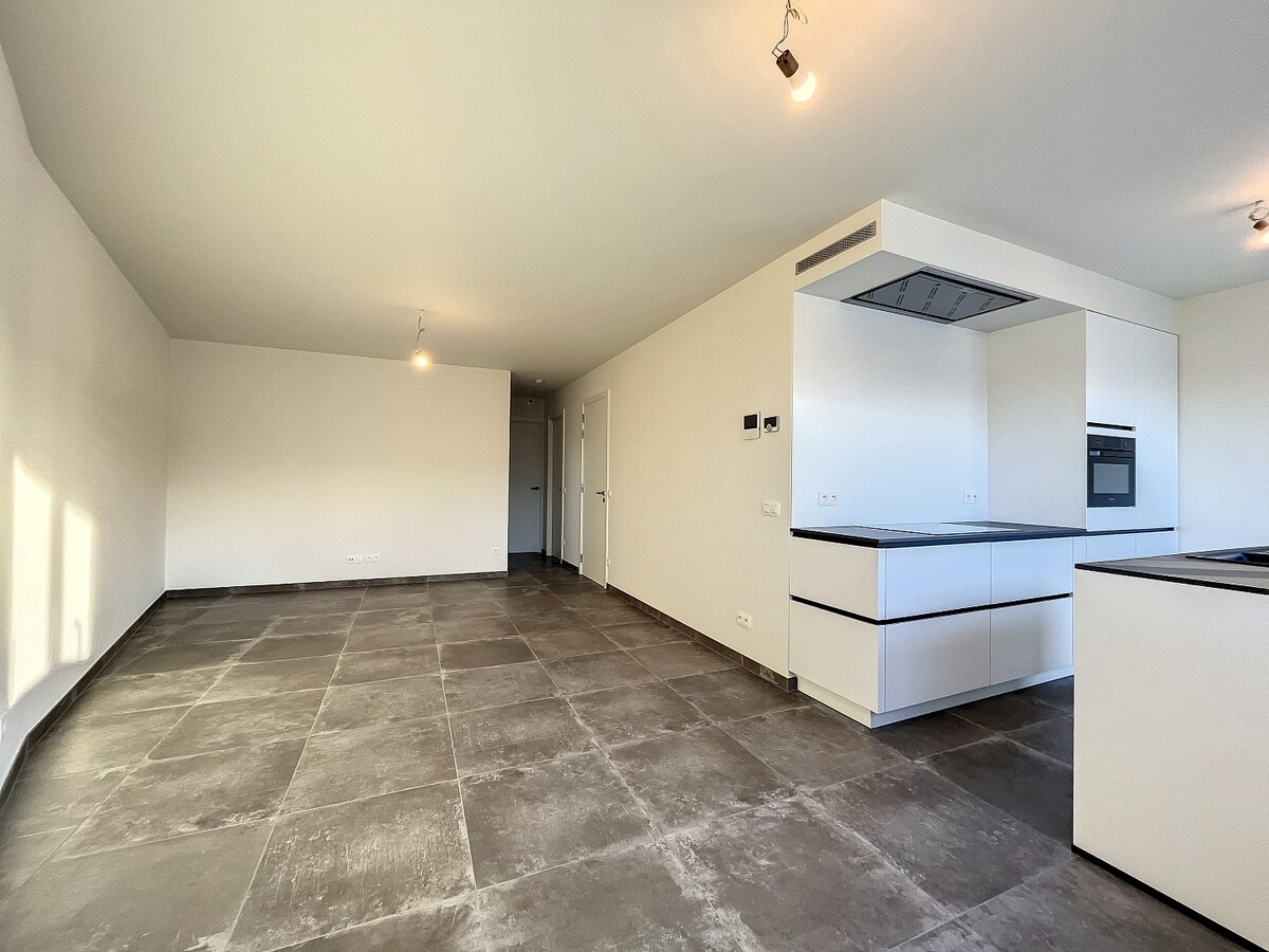 Nieuwbouw penthouse met zonneterras te centrum Zottegem 