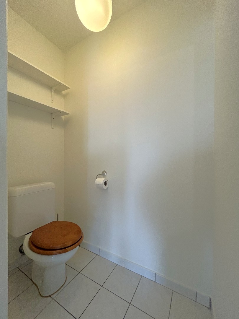 Instapklaar appartement met 2 slpk. in centrum Geel 