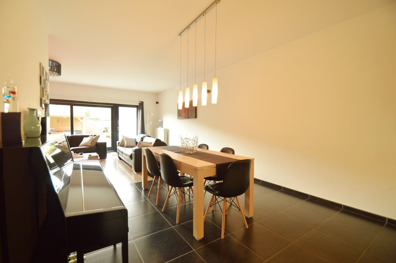 Knappe gezinswoning met 5 slpk te Heulebrug 