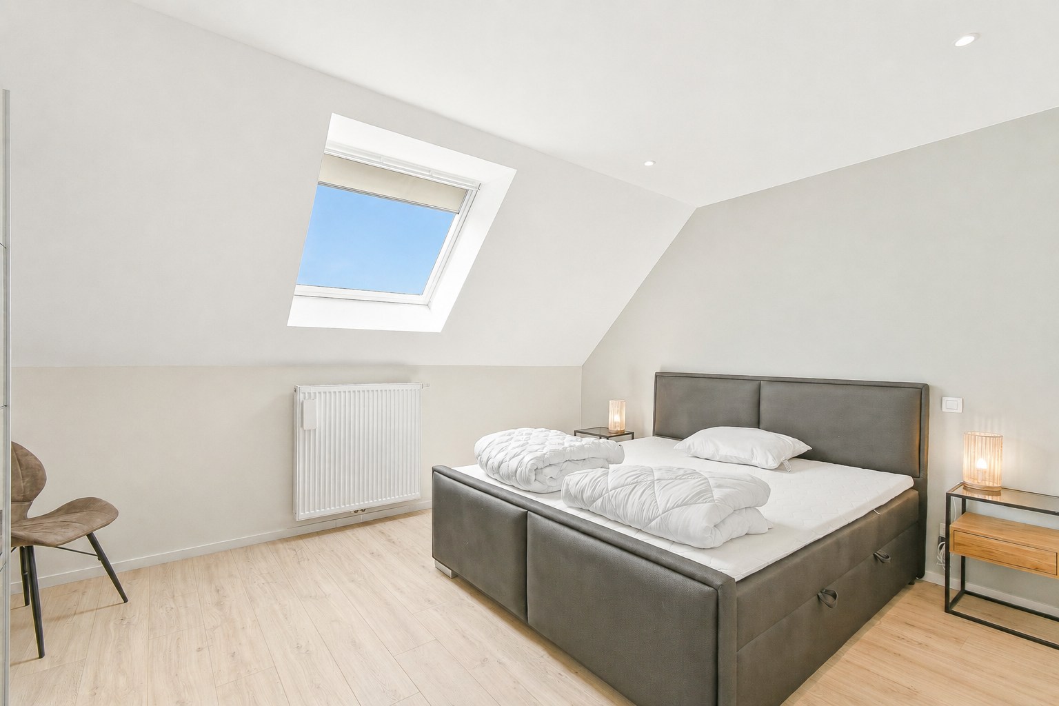 Volledig instapklare woning met 3 slaapkamers en 2 badkamers 