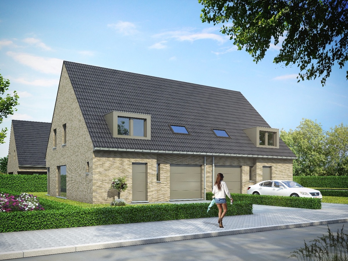 MAGNIFIEK COMPLEET GERENOVEERDE OUD HERENWONING MT GARAGE IN CENTRUM BLANKENBERGE 