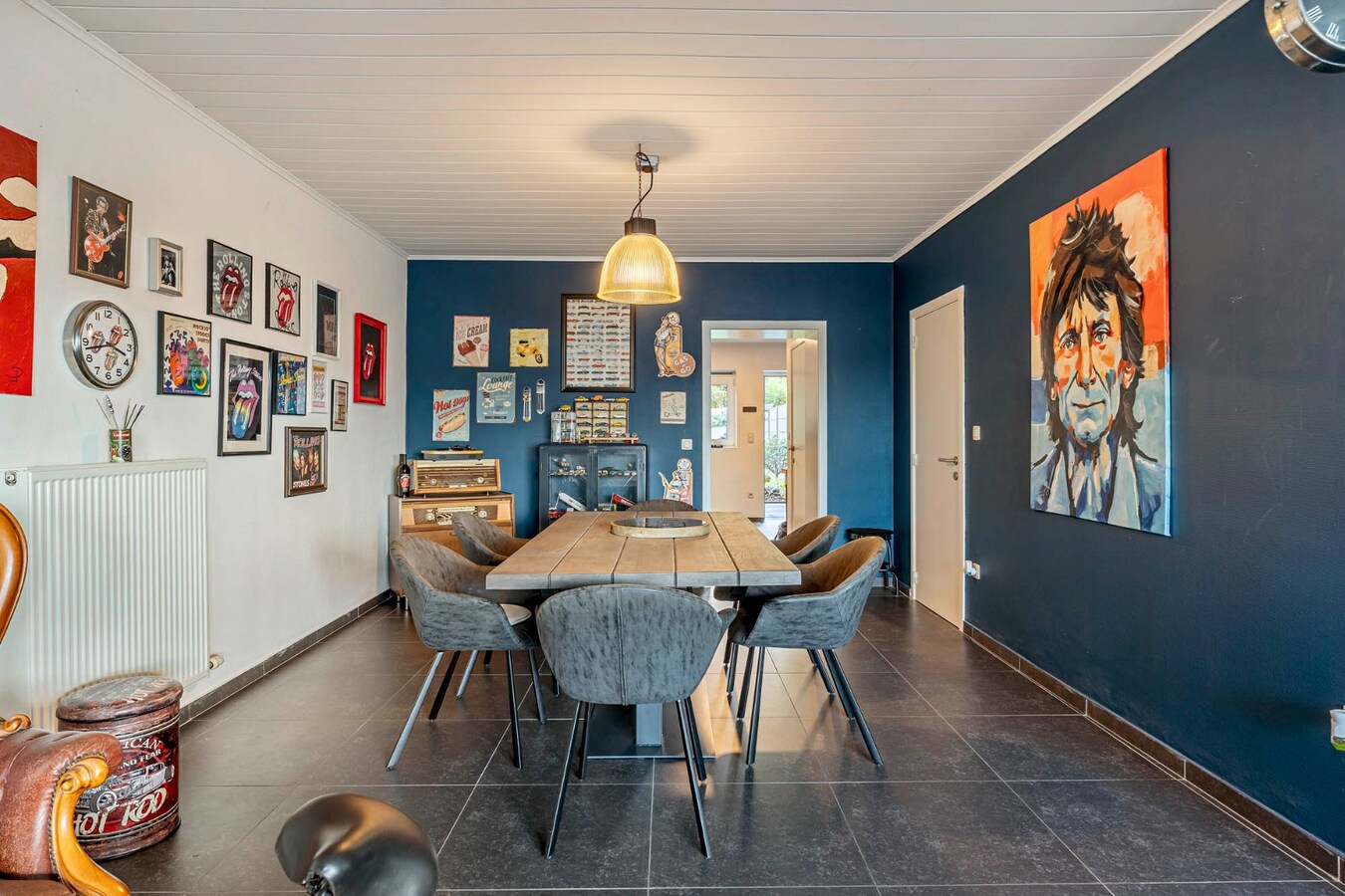 Comfortabel, gelijkvloers appartement mét ruime tuin en carport! 
