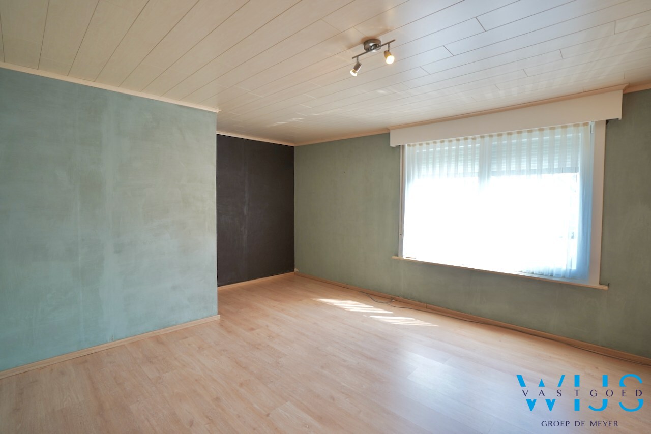 Instapklare woning met 3 slaapkamers in het hart van Bassevelde 