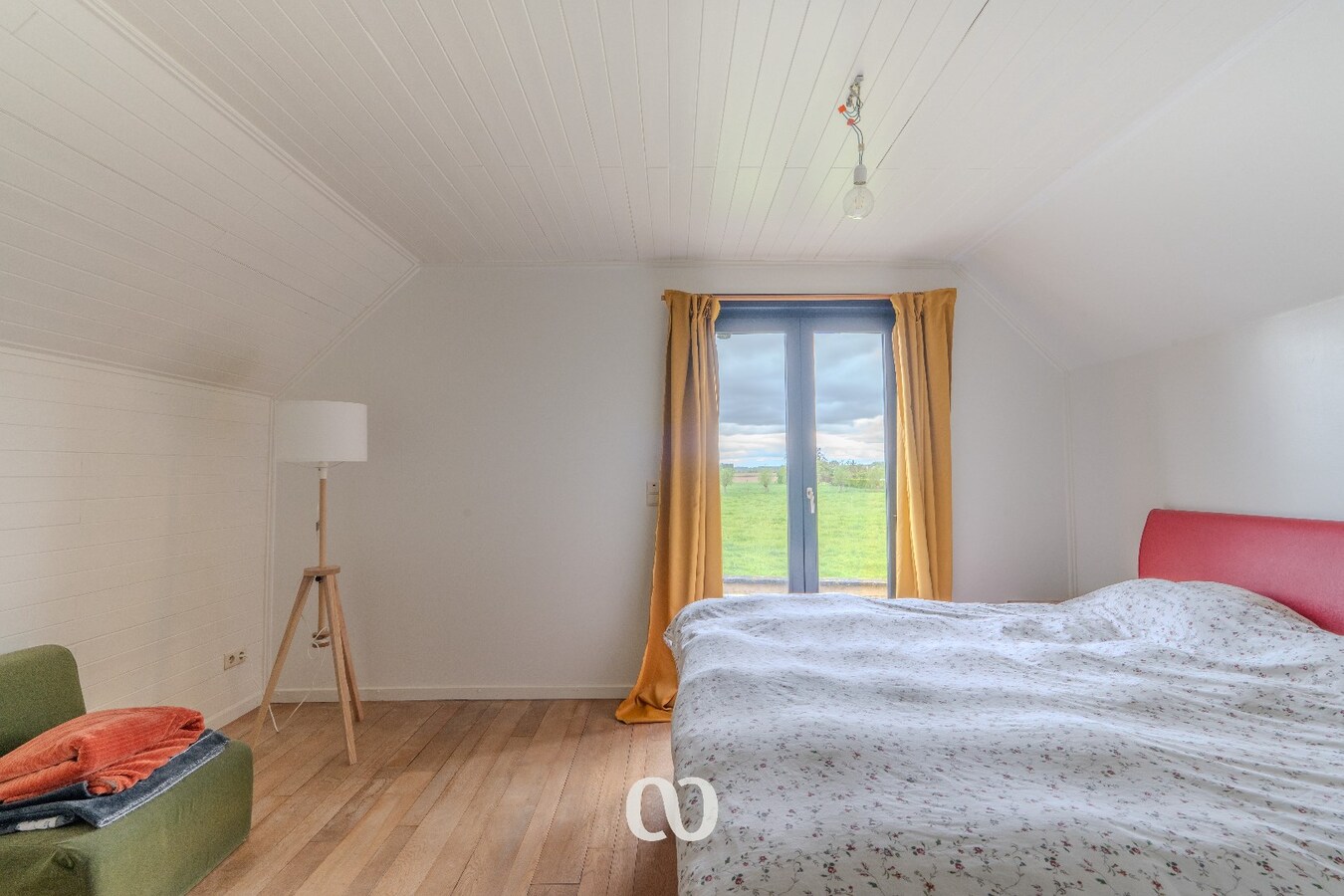 Prachtig gelegen woning in het centrum van Mullem 