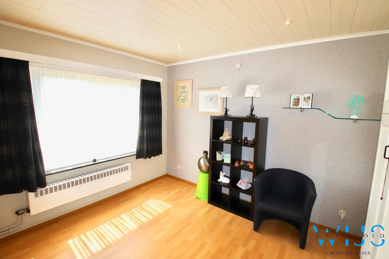 Super gezellig en ruim woonhuis met prachtige zonnige tuin ! 