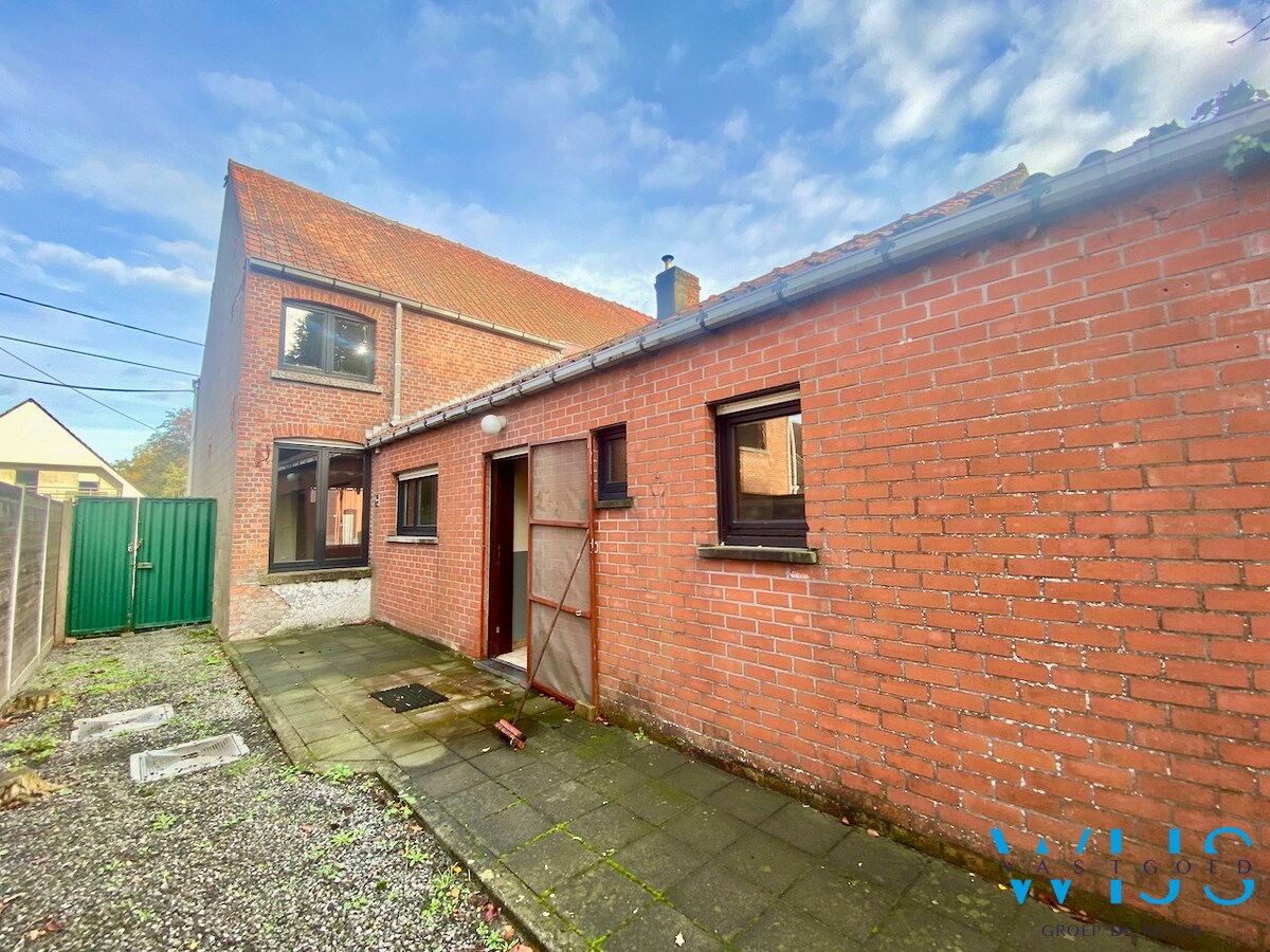 Te renoveren woonhuis op 430m² te Rieme/ Ertvelde ! 