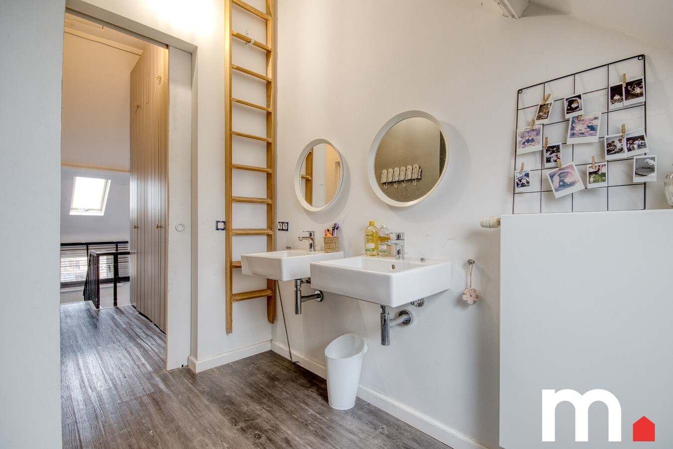 Karaktervolle, gerenoveerde herenwoning met 5 slaapkamers in Bissegem (Kortrijk) ! 