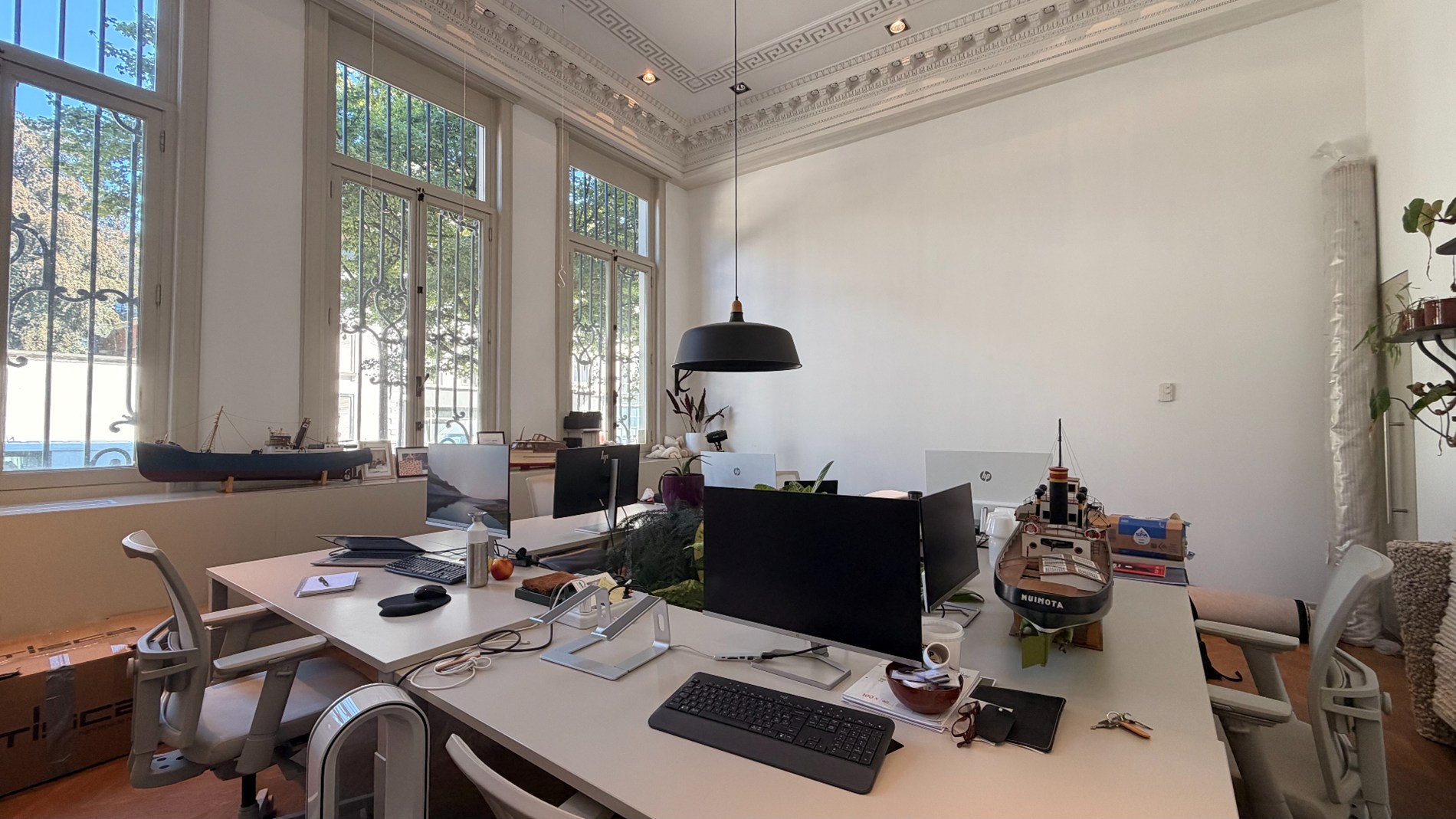 Kantoren te huur in prestigieus herenhuis te Antwerpen