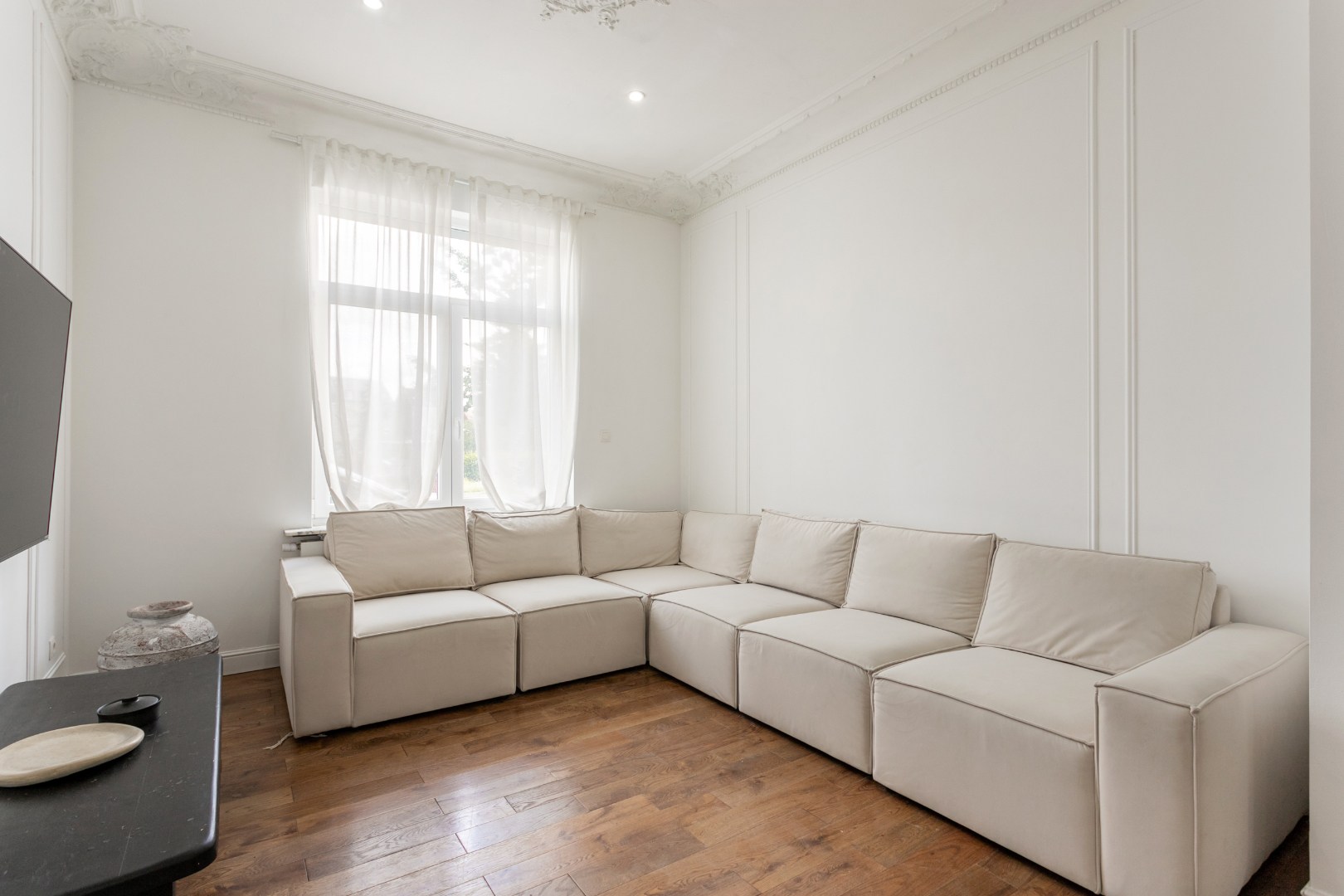 Gerenoveerde woning (EPC B) met 3 slaapkamers, 2 badkamers, tuin en garagebox te koop 