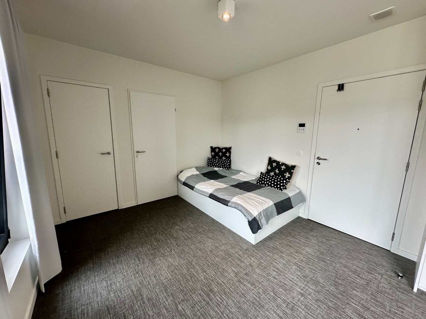 Moderne studentenstudio in Leuven, zeer goed gelegen in recent gebouw (BJ: 2020) 