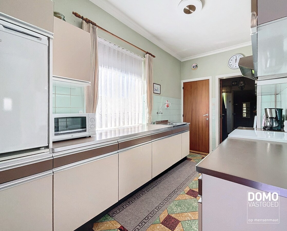 Uniek en idyllisch gelegen woning te Alken. 