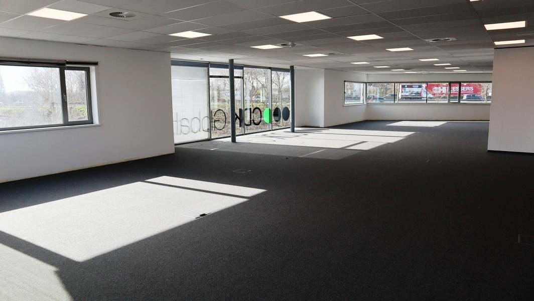 Standingvol kantorencomplex te huur langs E40 in Melle