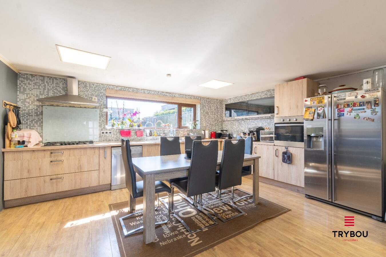 Instapklare woning met 2 slaapkamers, garage en tuin 