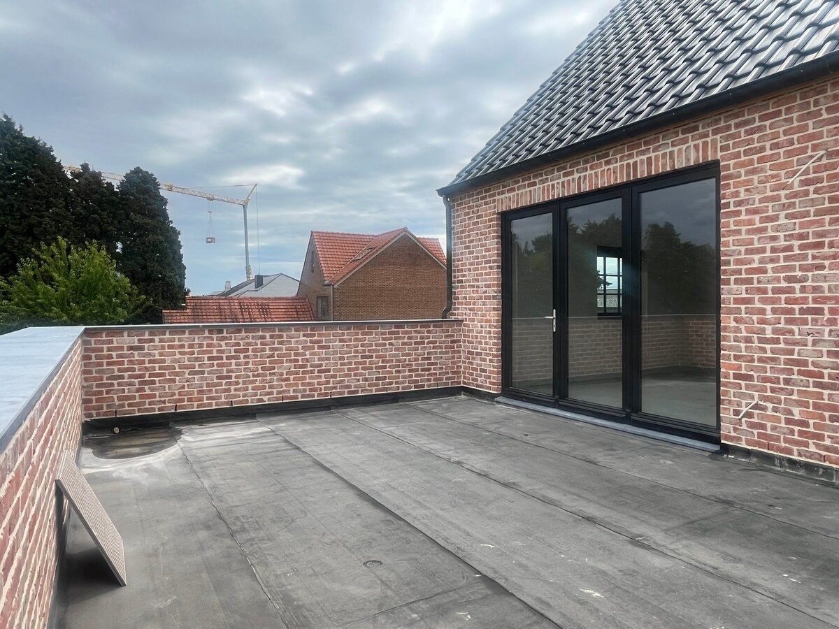 Afgewerkt nieuwbouw app. (3 slpks.) in Residentie Martinus 