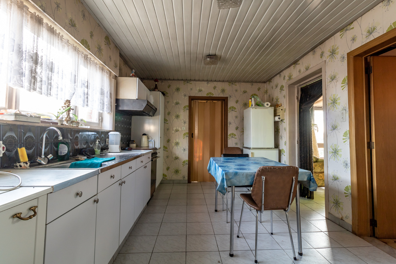 Woning met 4 slaapkamers op 840m² te Kortemark 