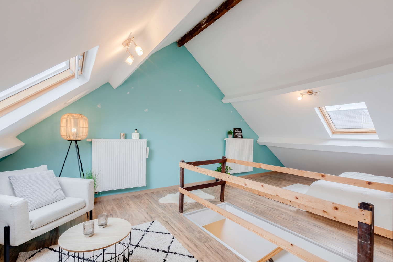 instapklare rijwoning met uitstekende ligging en tuin 