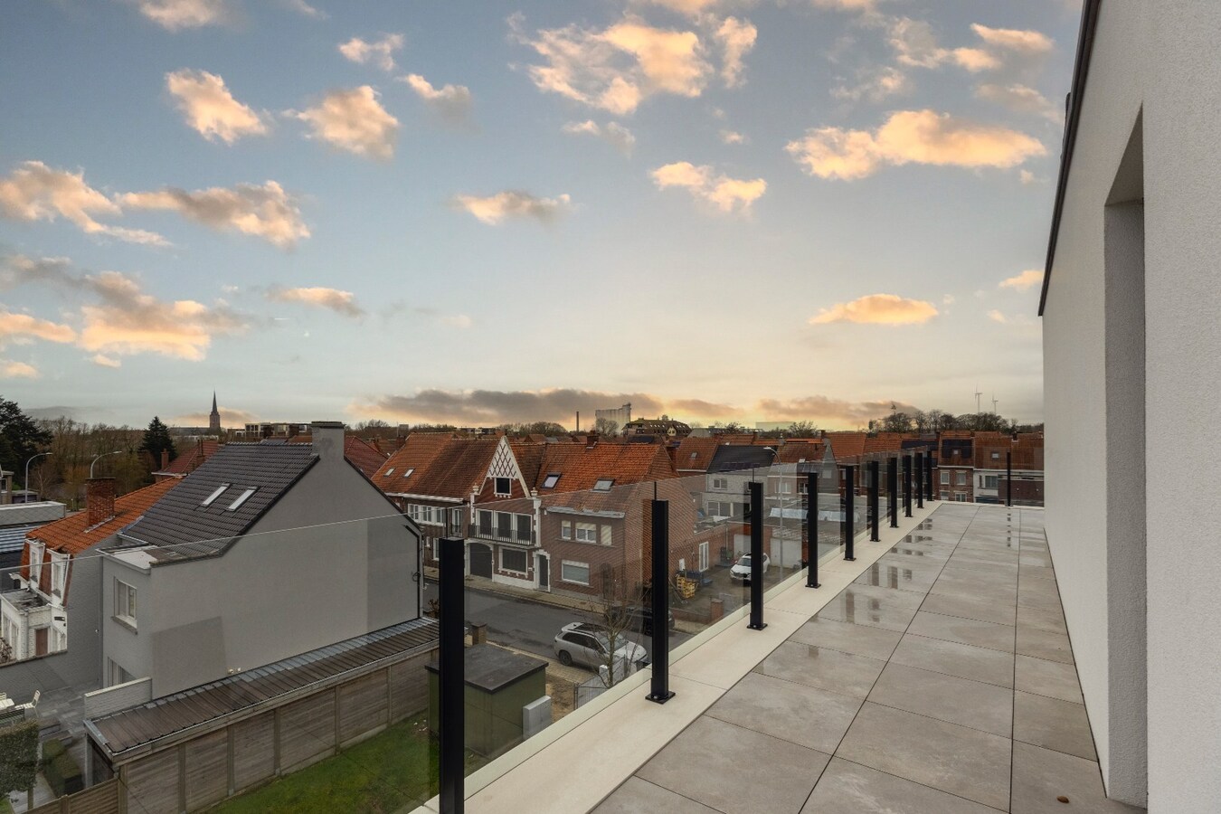 Penthouse (89m2) met uitzonderlijk ruim terras te koop in Emelgem (Izegem) 