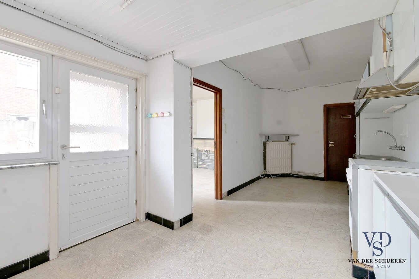 Degelijke, goed gelegen woning. 