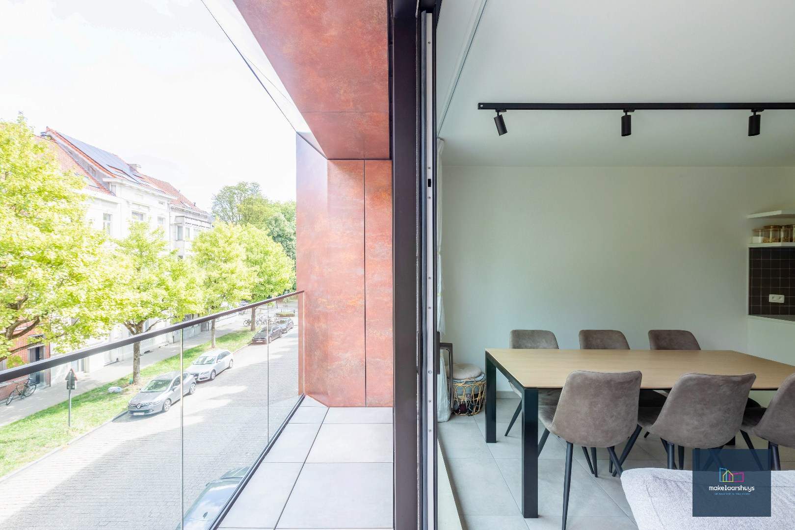 2 slaapkamerapp. met terras &amp; staanplaats aan het Muinkpark 