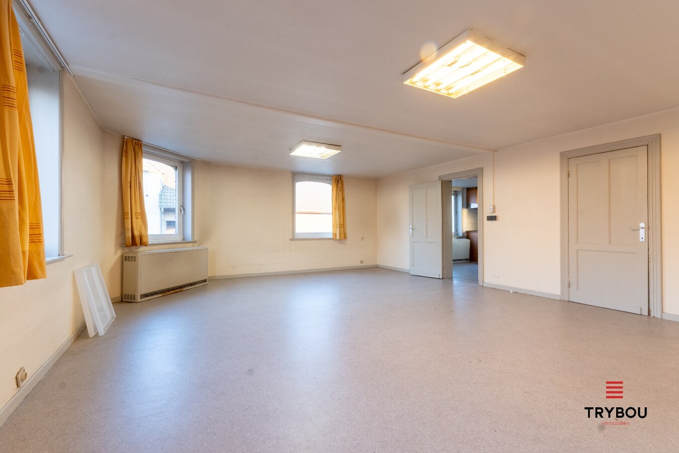 Ruime hoekwoning met tuin te Houthulst 