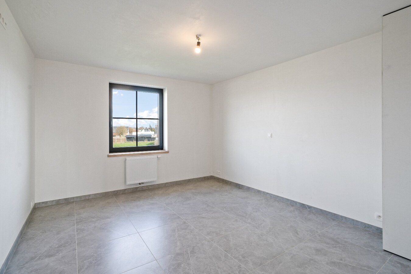 Energiezuinige nieuwbouwwoning met 4 slaapkamers te Houthulst 