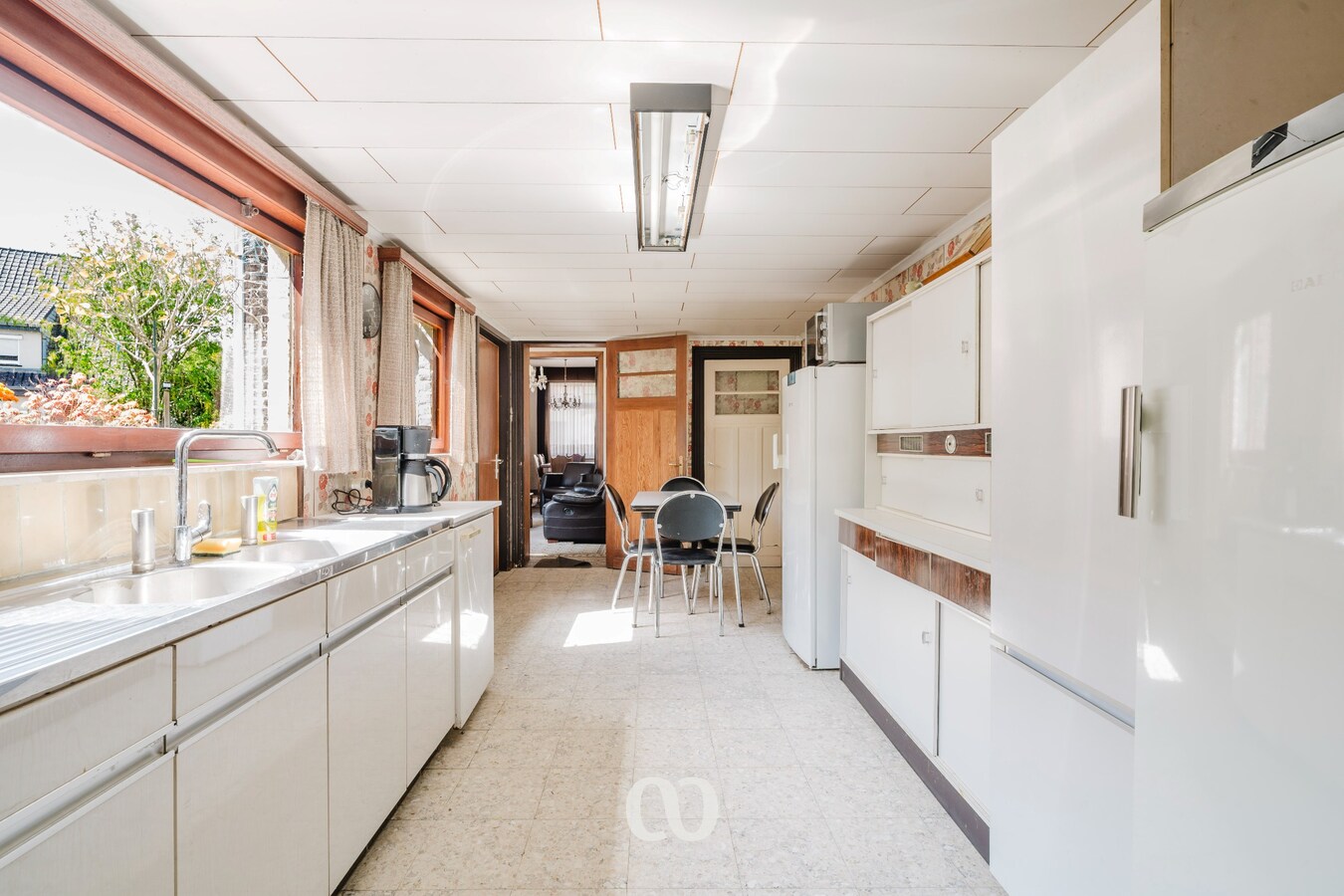 Gezellige gezinswoning met mooie tuin en garage nabij centrum Oudenaarde 