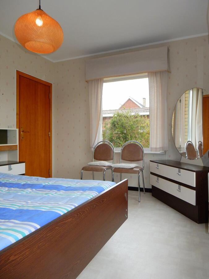 Ruime bungalow met grote zonnige tuin 