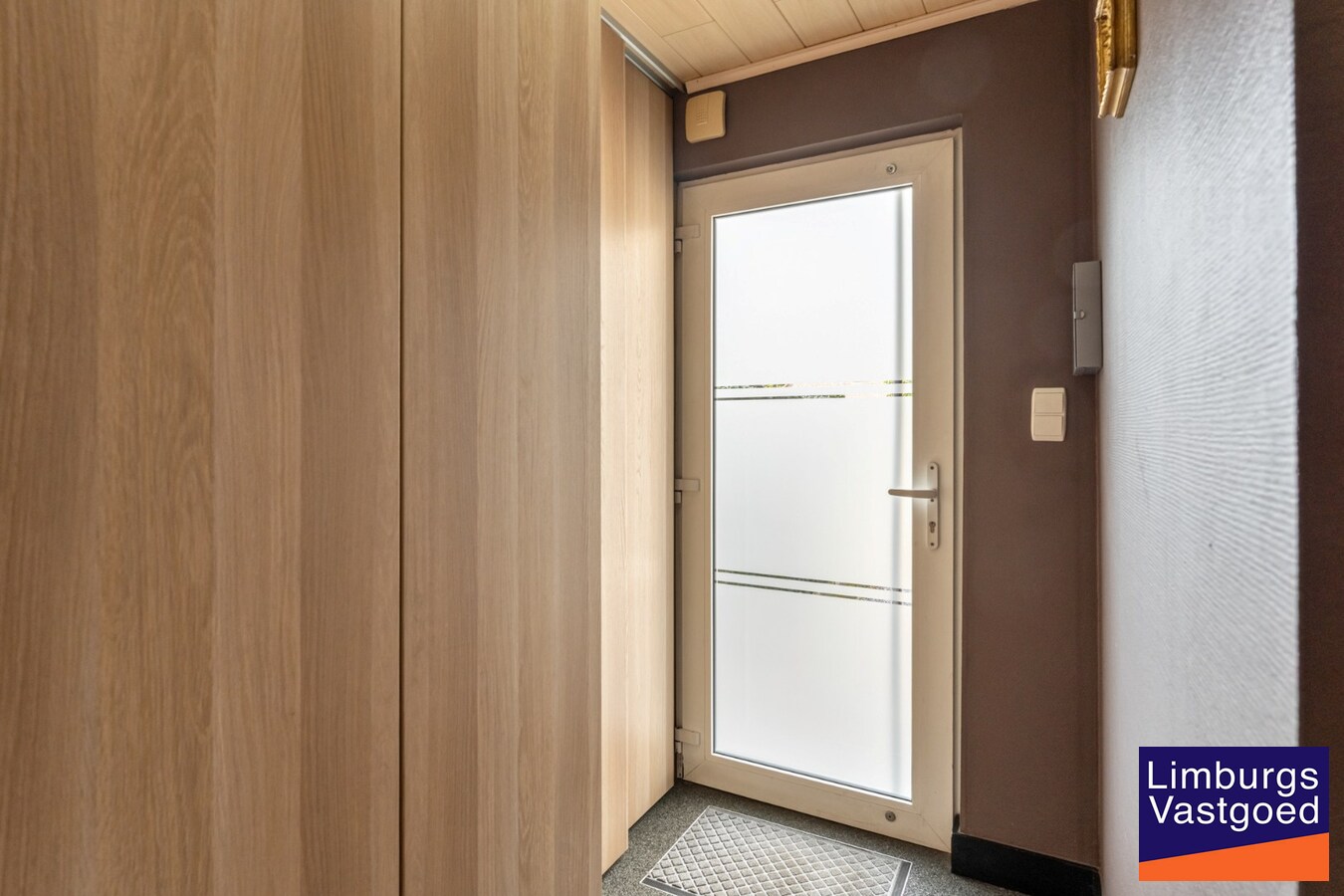 Centraal gelegen woning, 3 slpk, 181 m² bewoonbare oppervlakte, 3a 17ca 