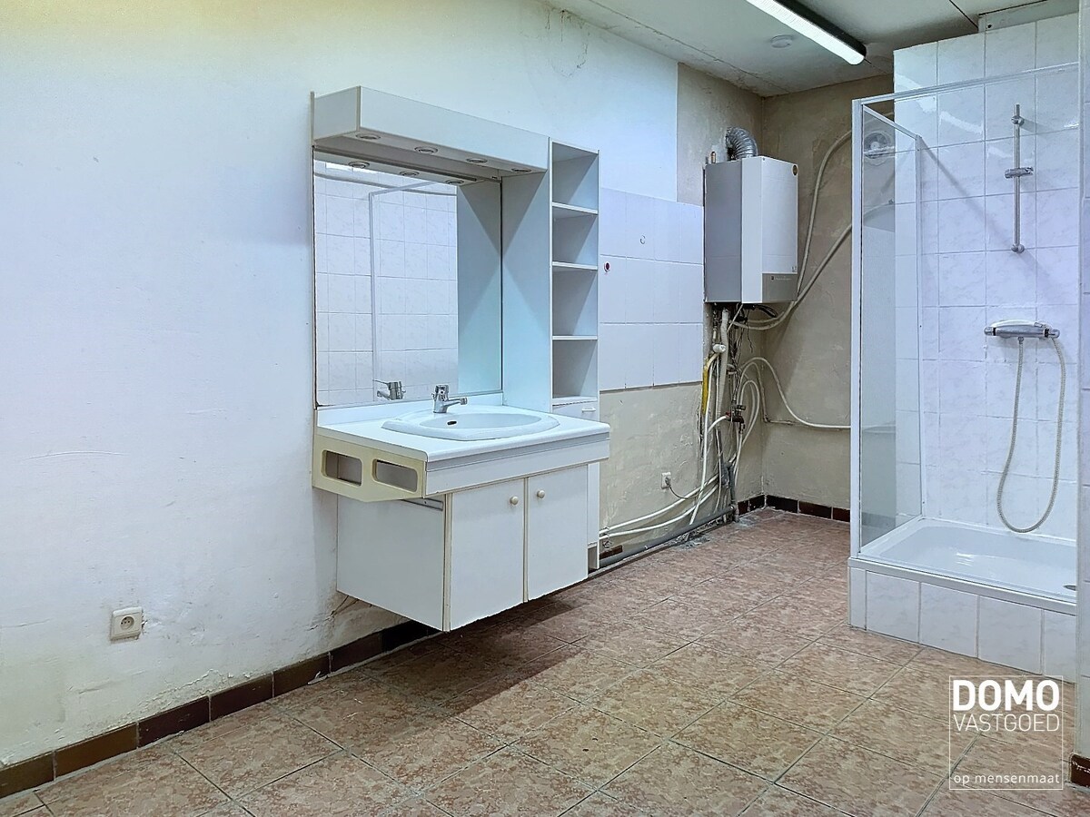 APPARTEMENTSGEBOUW  bestaande uit 1 studio en 1 appartement gelegen te Hasselt 