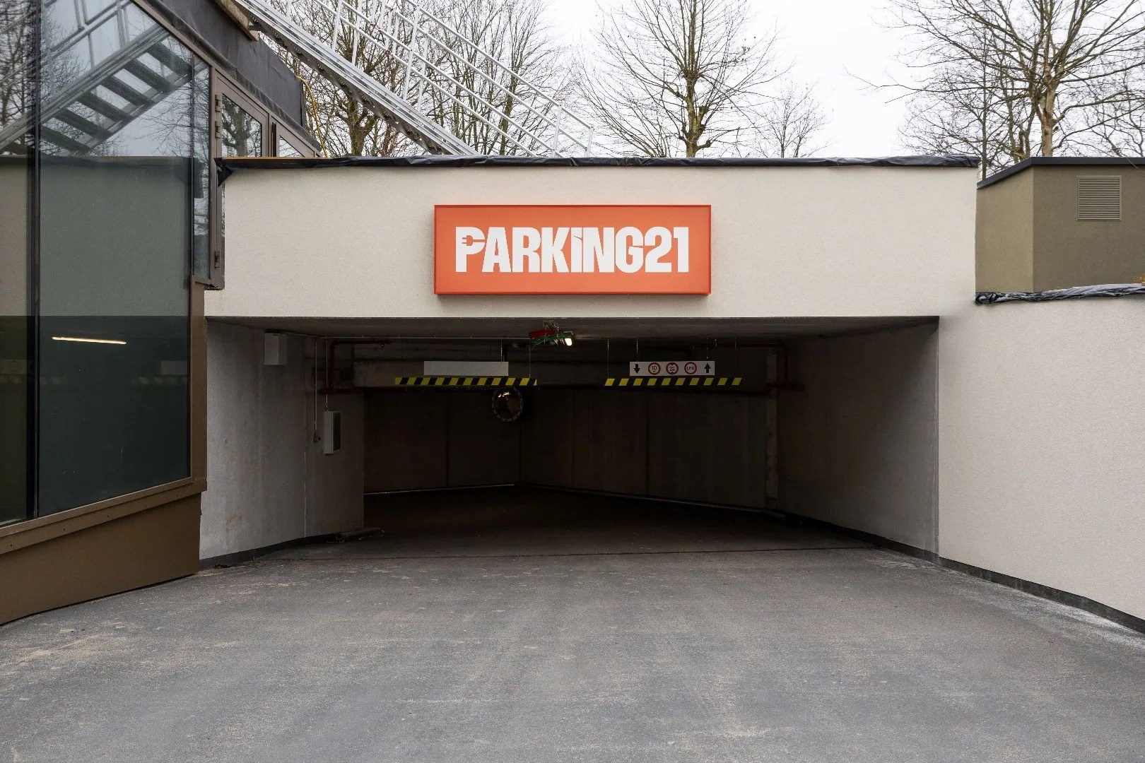 Pakket van 3 rotatieparkings aan Brussels Airport te koop 