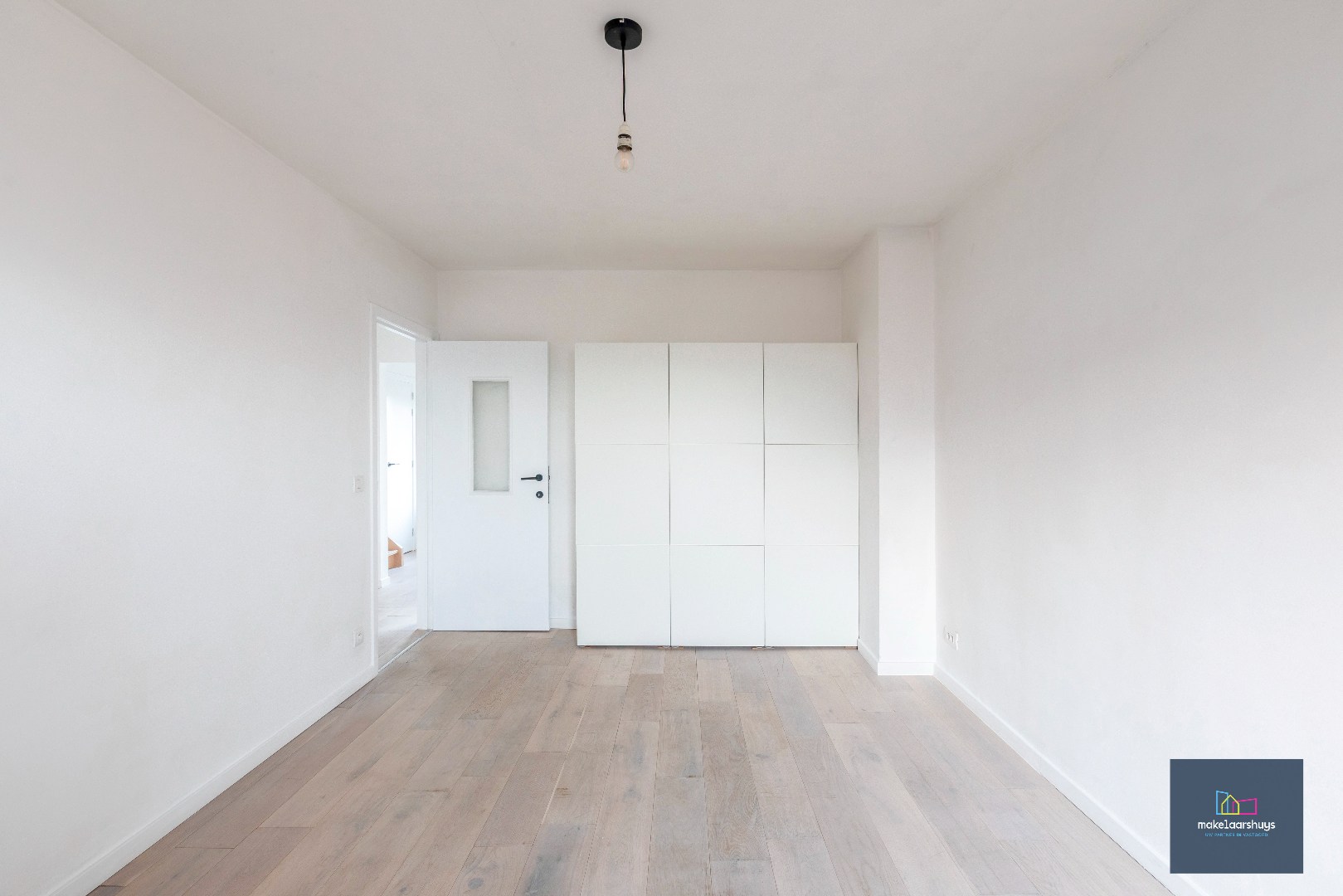 Instapklare eigendom met tuin te Mariakerke 