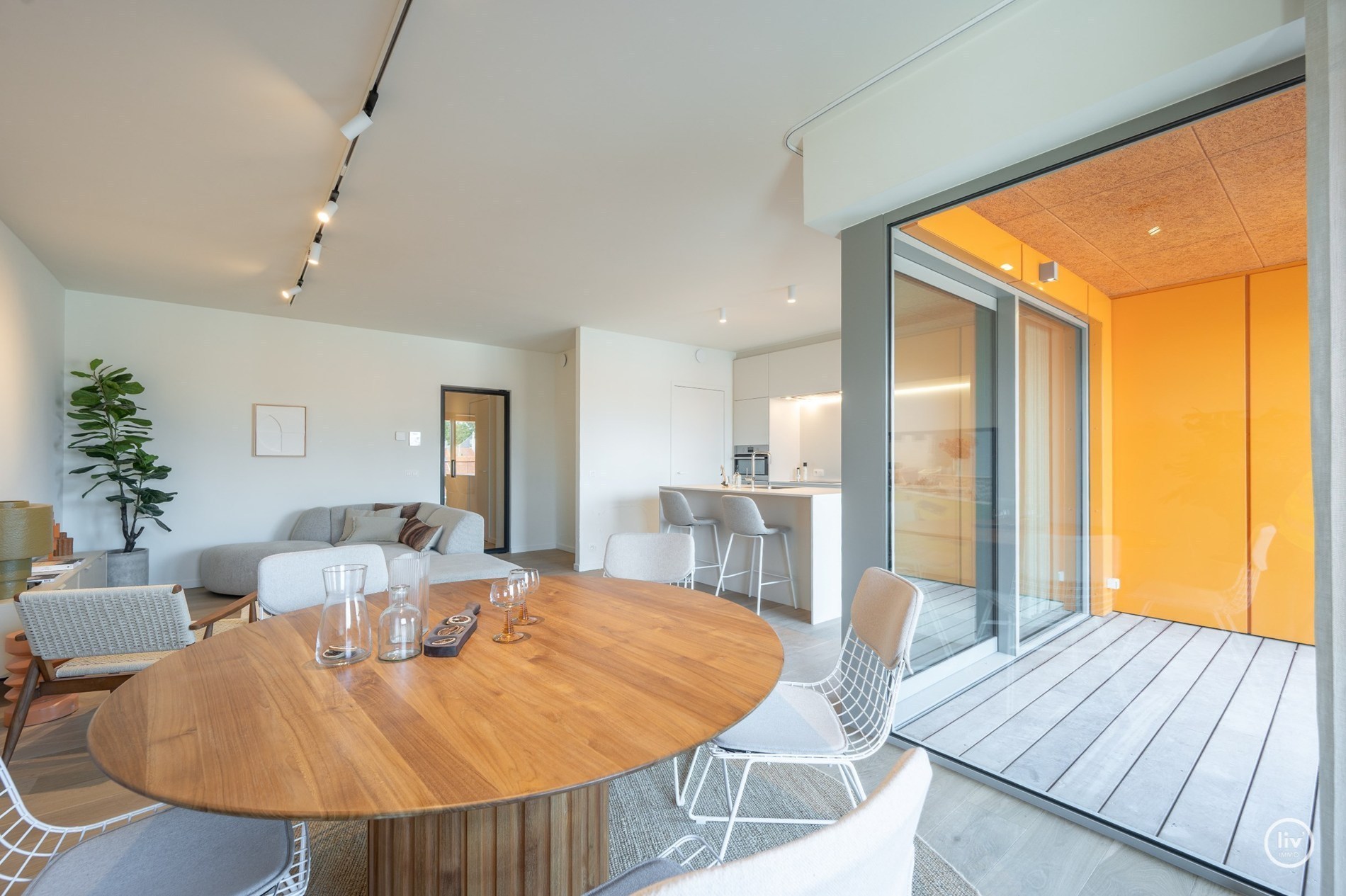 Appartement de 2 pièces bien situé à la Résidence Hoost. 