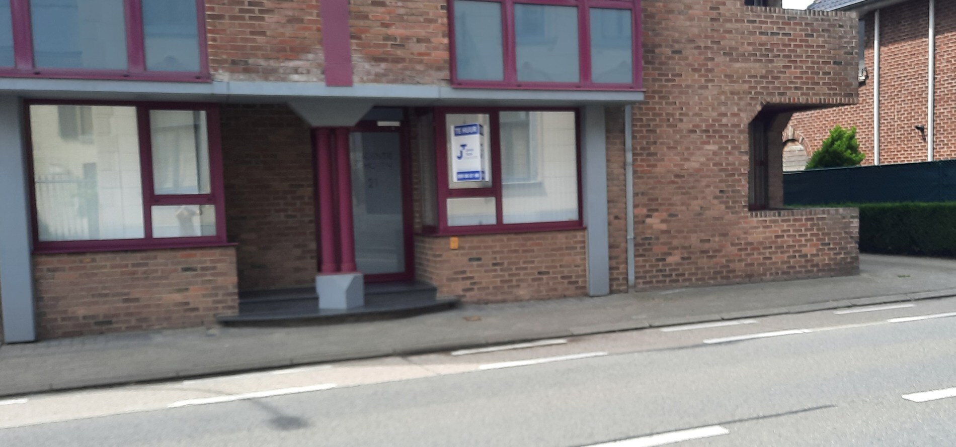 comfortabel appartement op de gelijkvloerse verdieping met 2 slaapkamers. 