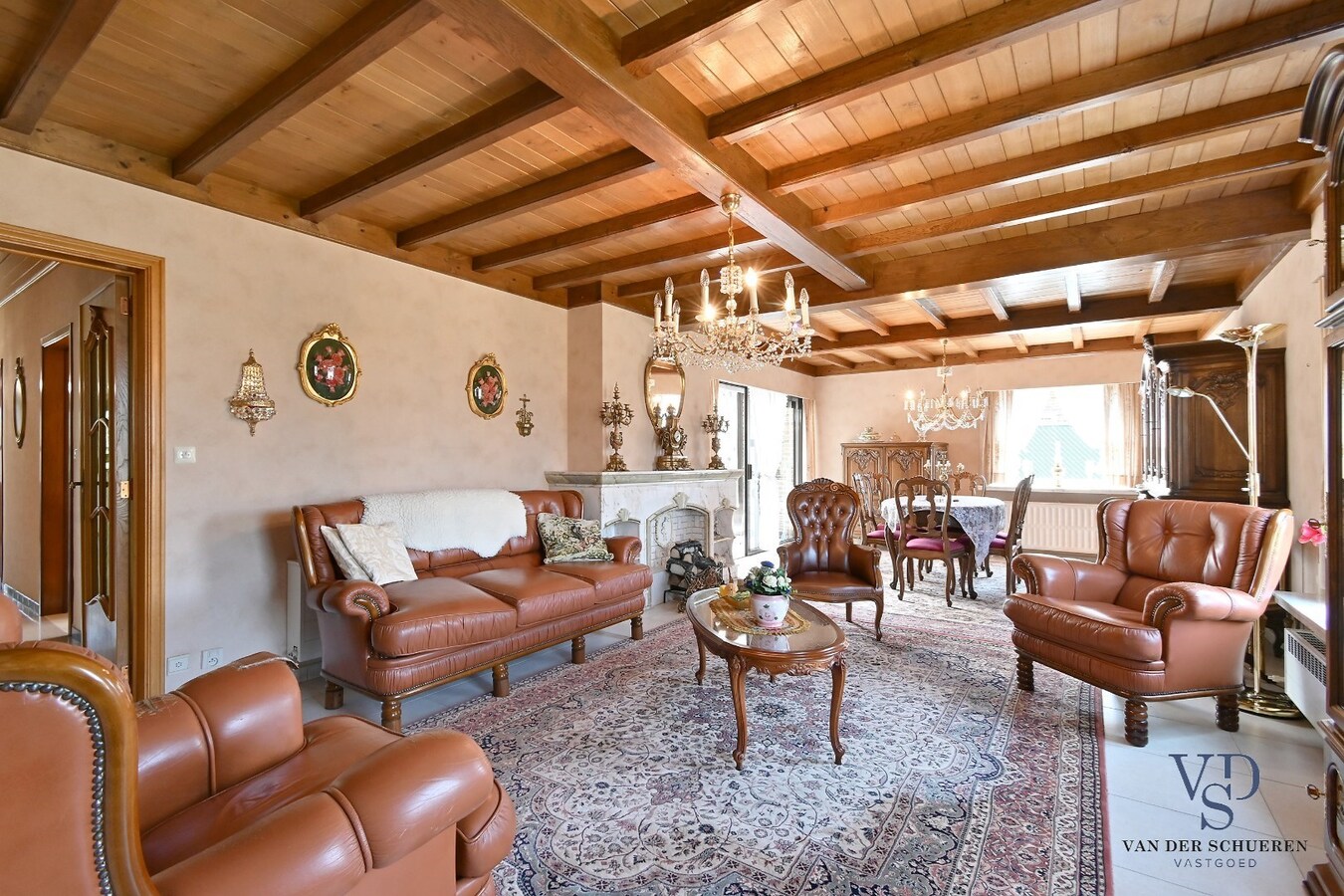 Tijdloos gelijkvloers wonen. 