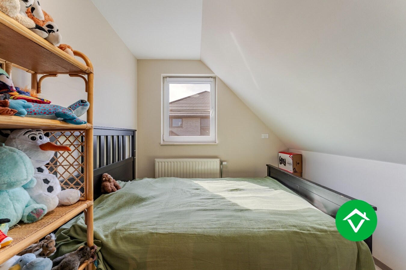 Hedendaagse gezinswoning met 5 slaapkamers en carport in Koekelare (De Mokker) 