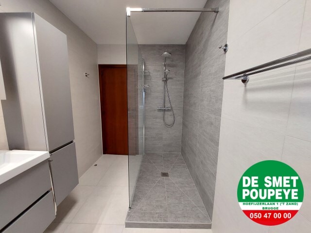 Ruime alleenstaande villa 