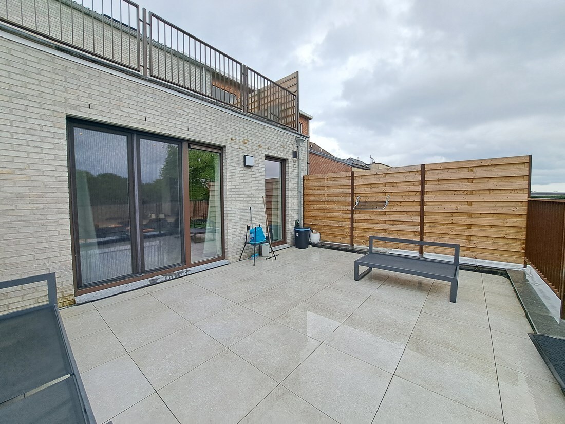 Mooi ruim energiezuinig gelijkvloers appartement te Dilsen-Stokkem 