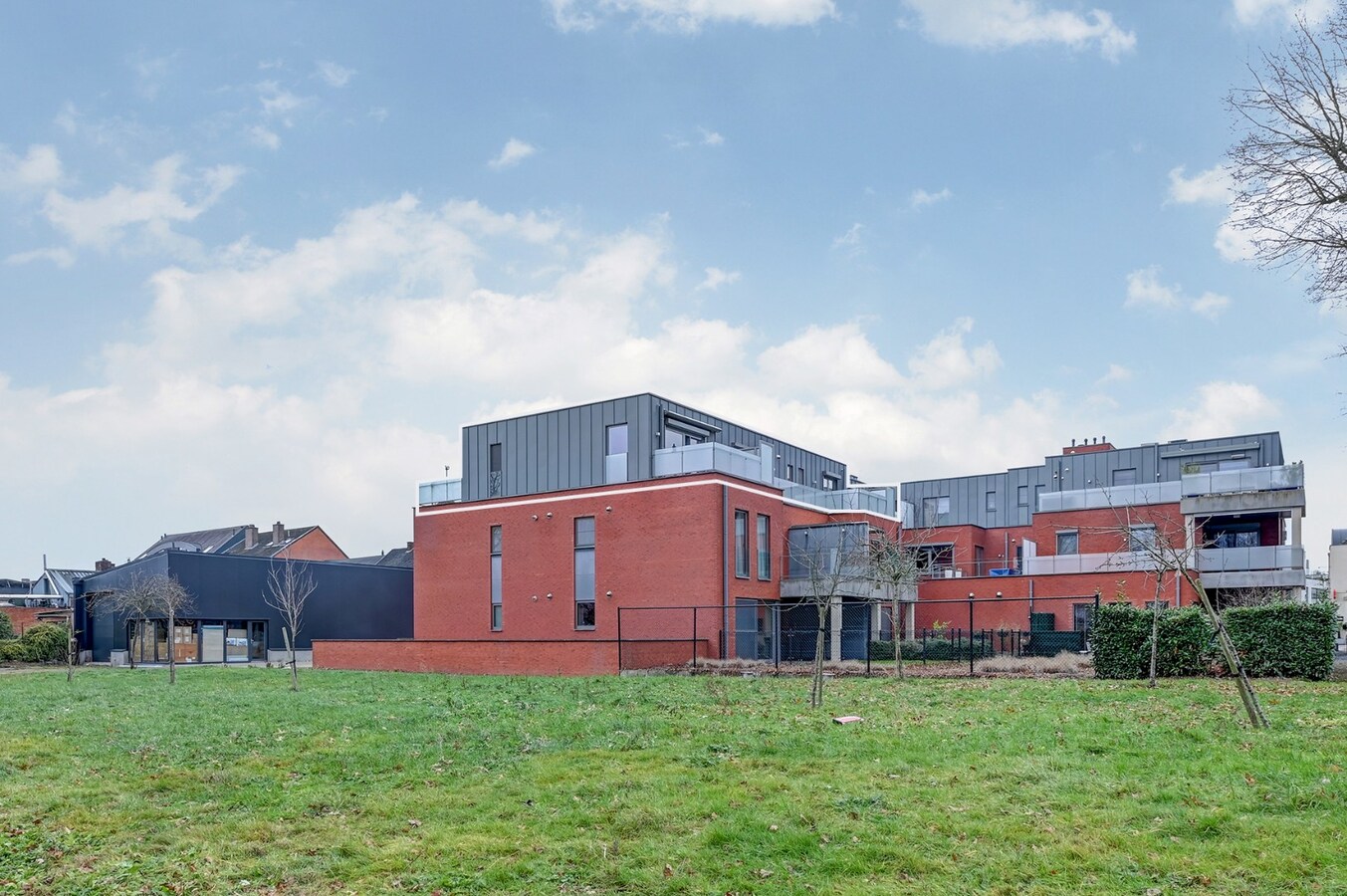 Centraal gelegen penthouse met grote terrassen 